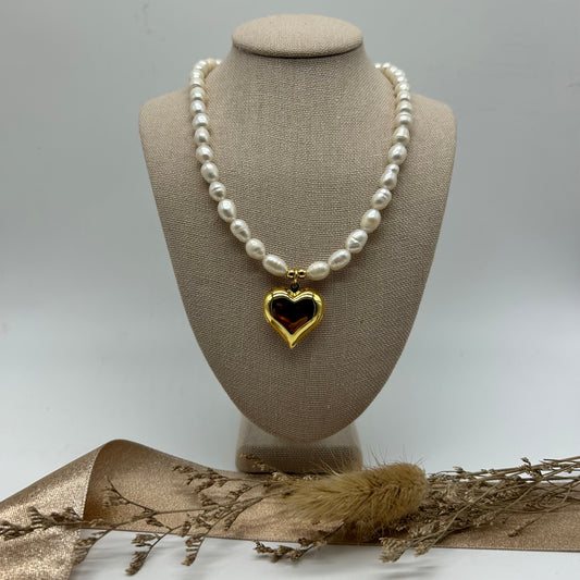 Heart Pearl Necklace